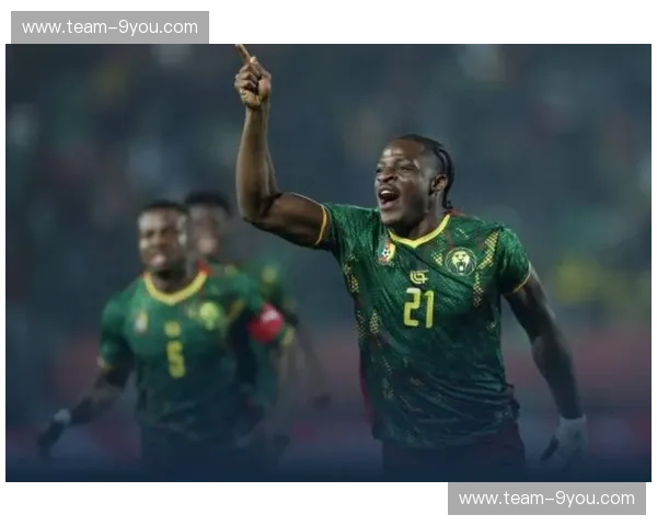 非洲杯伤病：球场上的隐形挑战与逆境突围